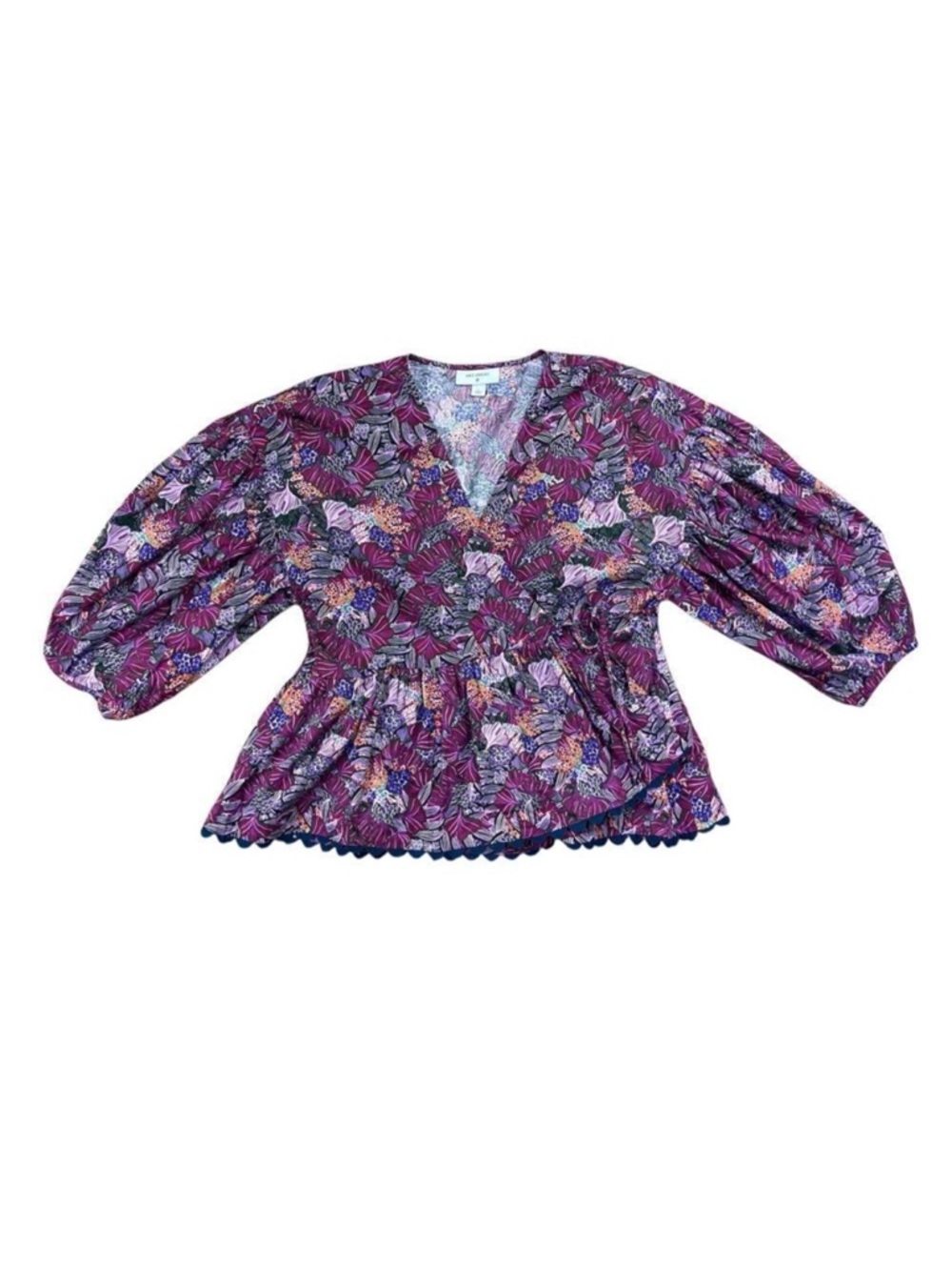 Kika Vargas x Target Coral Reef Scallop Edge
Wrap Top | purple floral | artsy